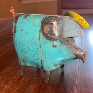 Cute Rustic Metal Pig🐷